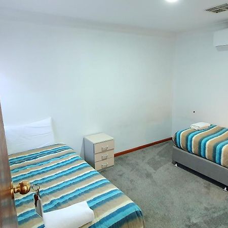 Goldrush Motel Young Cbd Экстерьер фото